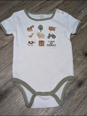 CHICKPEA Organic Cotton 6-9M White Bodysuit Green Trim Farm Embroidery